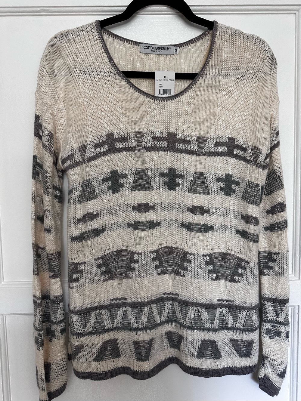 Cotton Emporium Women’s Cream & Gray Patterned Lightweight Sweater